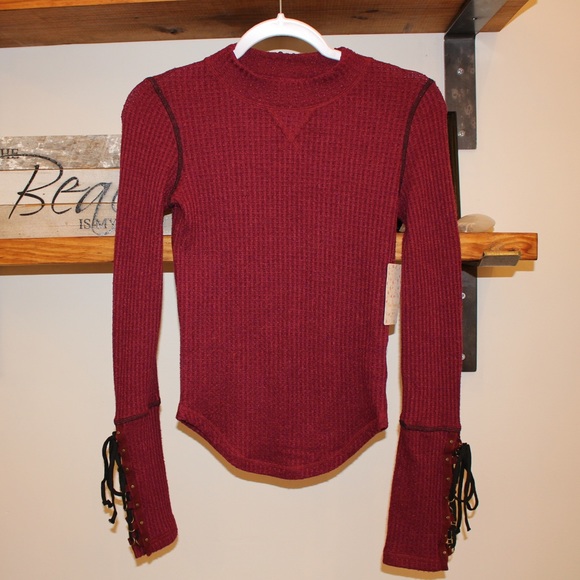 NWT Free People Mountaineer Lace Cuff Thermal - Picture 5 of 6